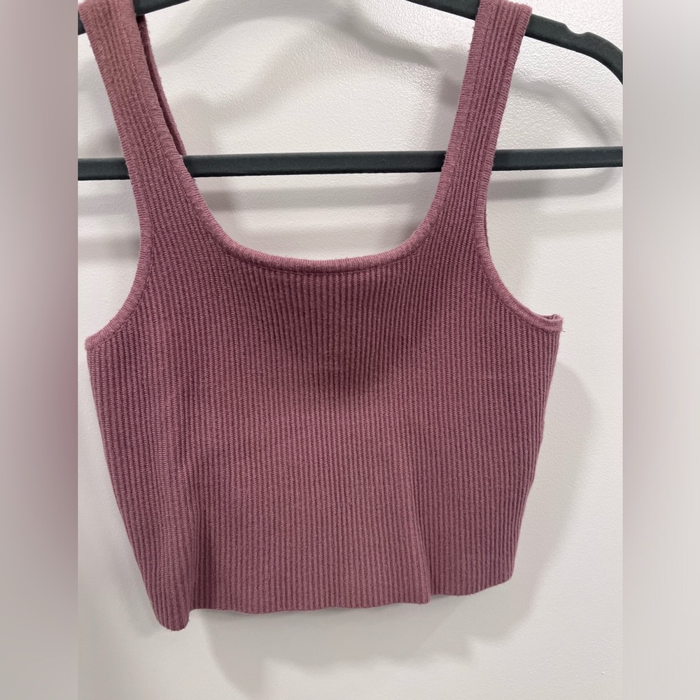 Kendall & Kylie cropped tank